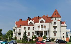 Pałac Koronny Noclegi&Wypoczynek